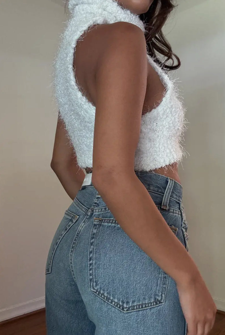 Nevè Fuzzy Knit Crop