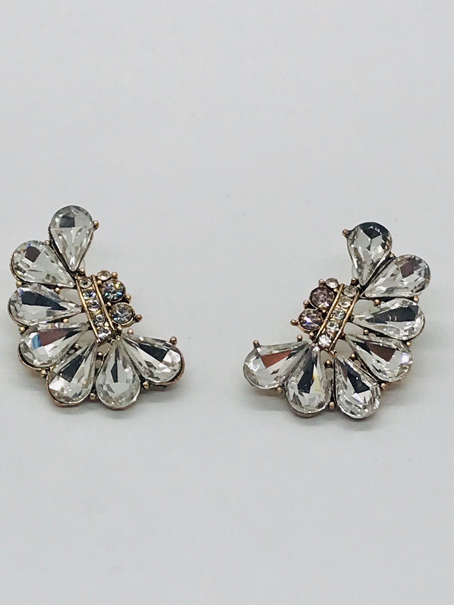 Cameo Stud-Earrings