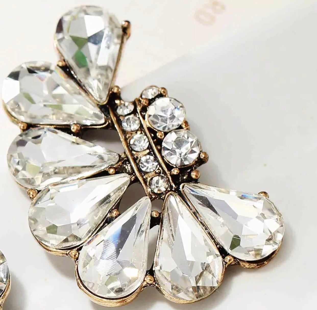 Cameo Stud-Earrings