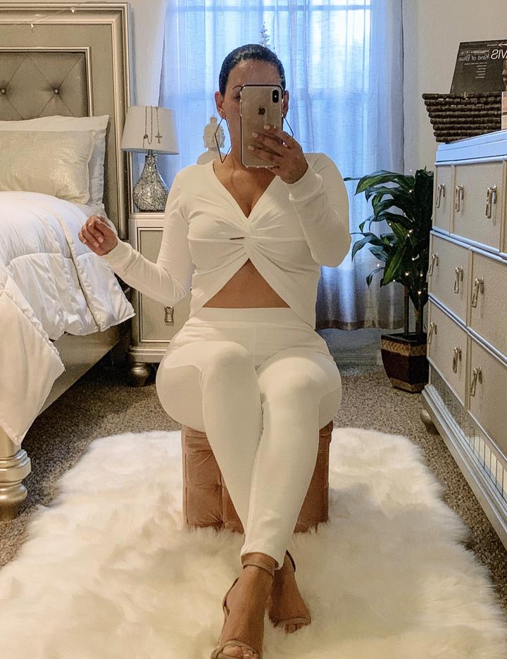 LOUNGEWEAR